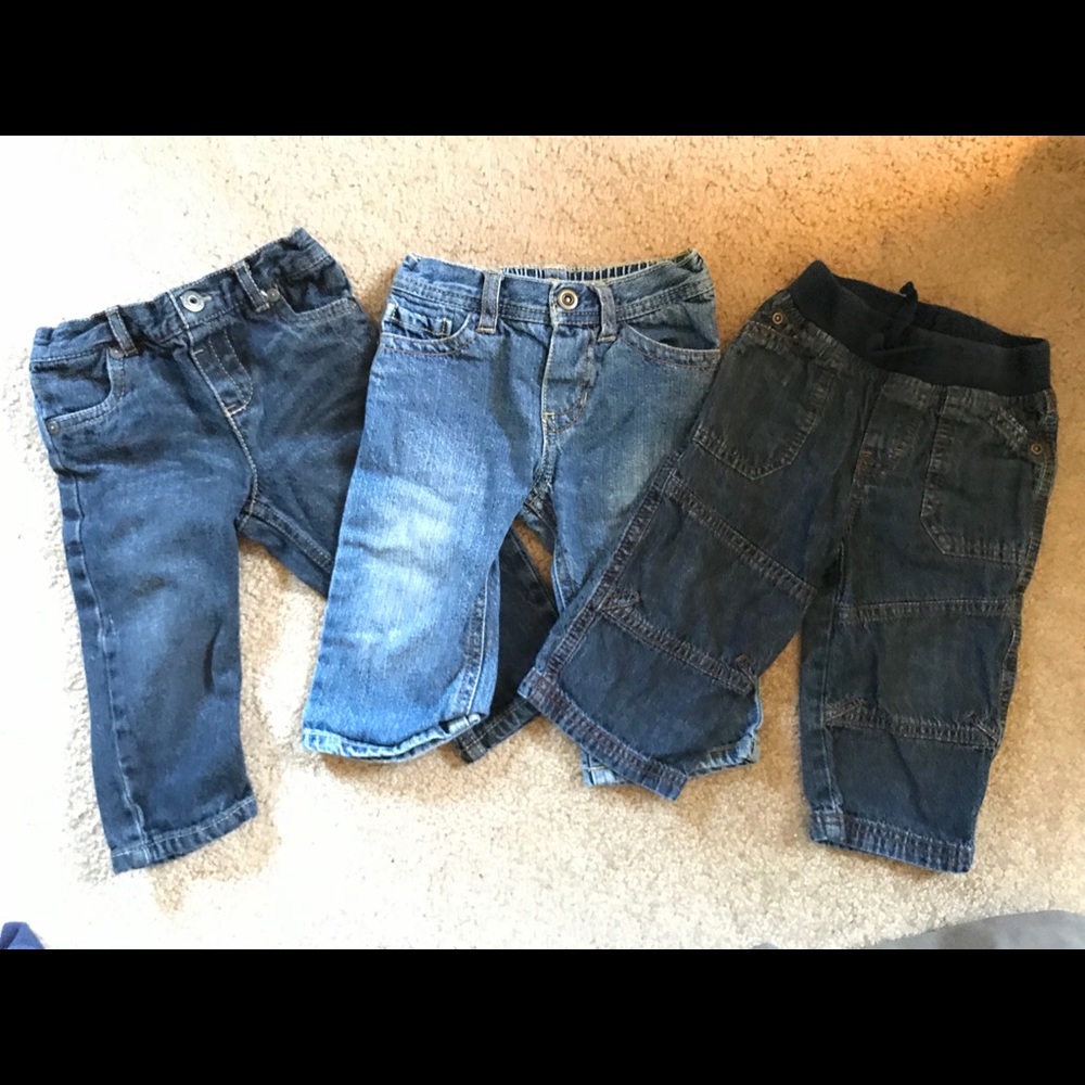 Lot of 3 infant jeans! Super cute!